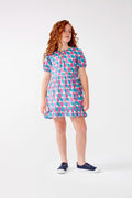Vestido corto de niña estampado plumas