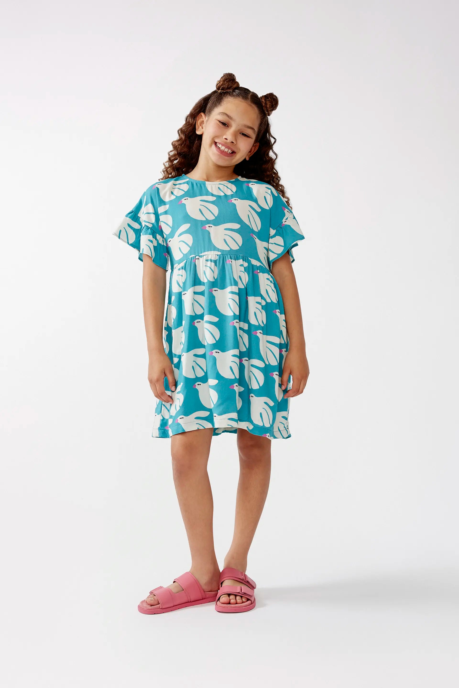 Vestido corto de niña en rayón LENZINGâ„?ECOVEROâ„?estampado Dove