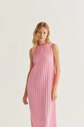 Vestido largo plisado rosa