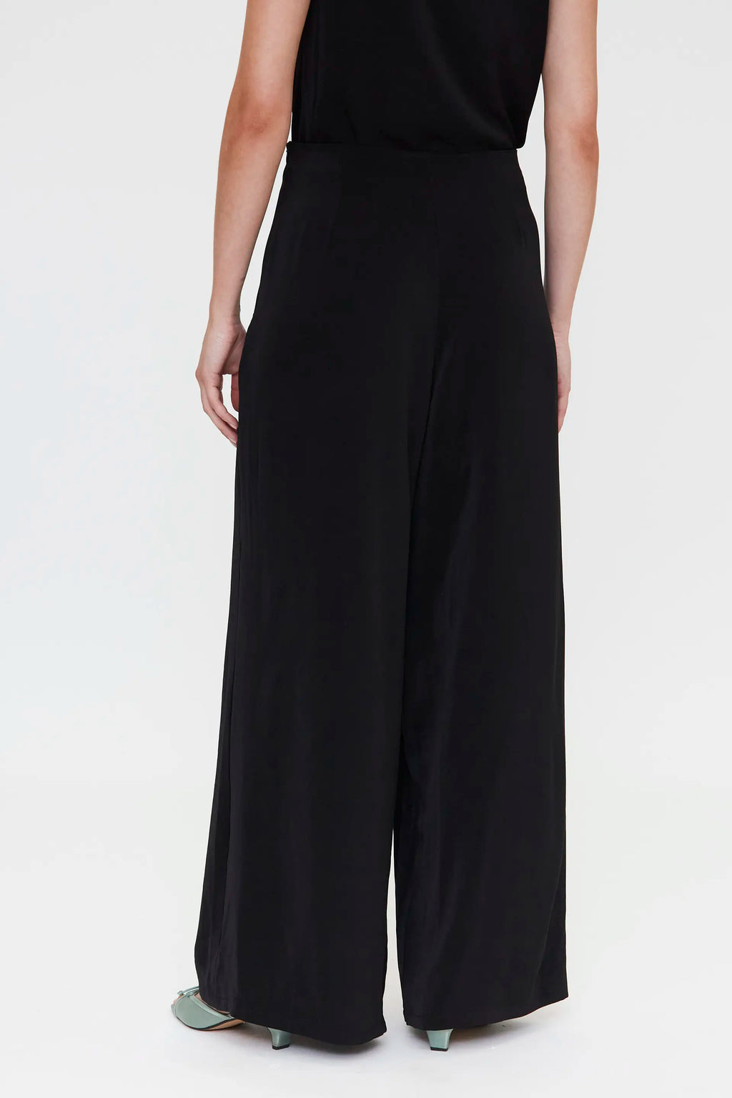 Pantalón fluído negro