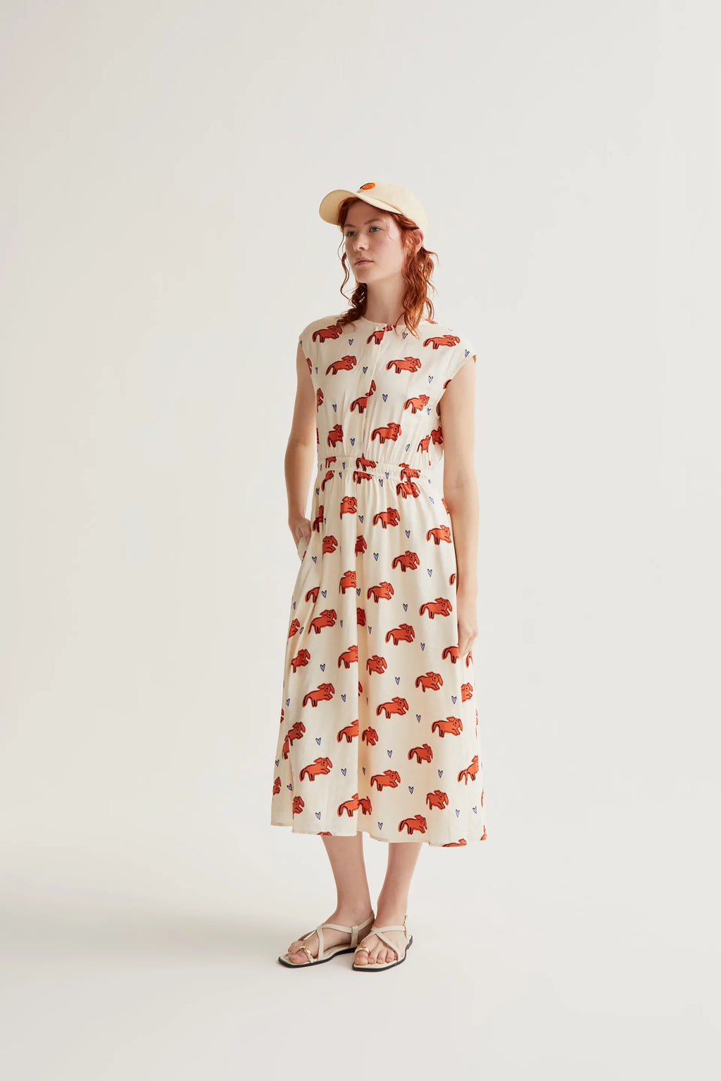 Vestido midi con estampado Tochi