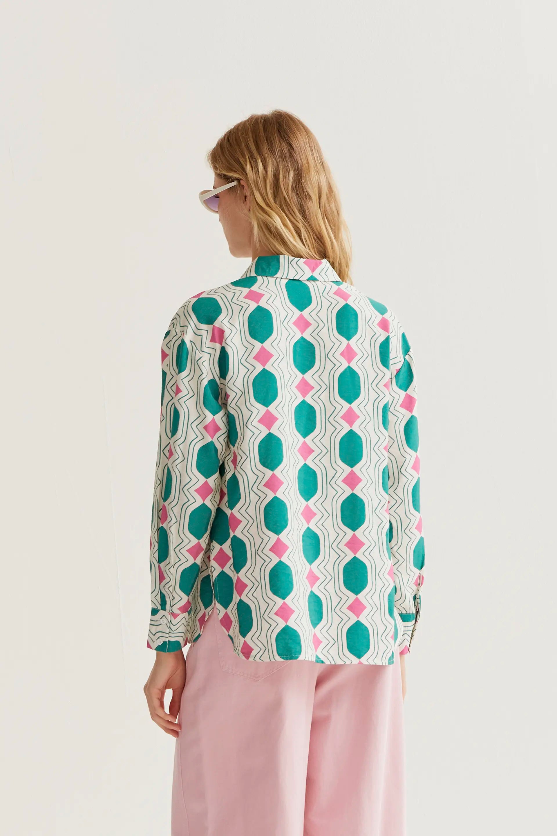 Camisa con estampado Geometric