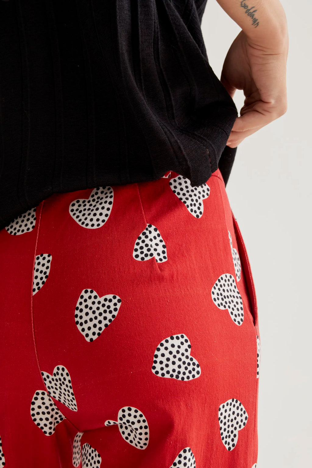 Pantalón con estampado Harmony Red