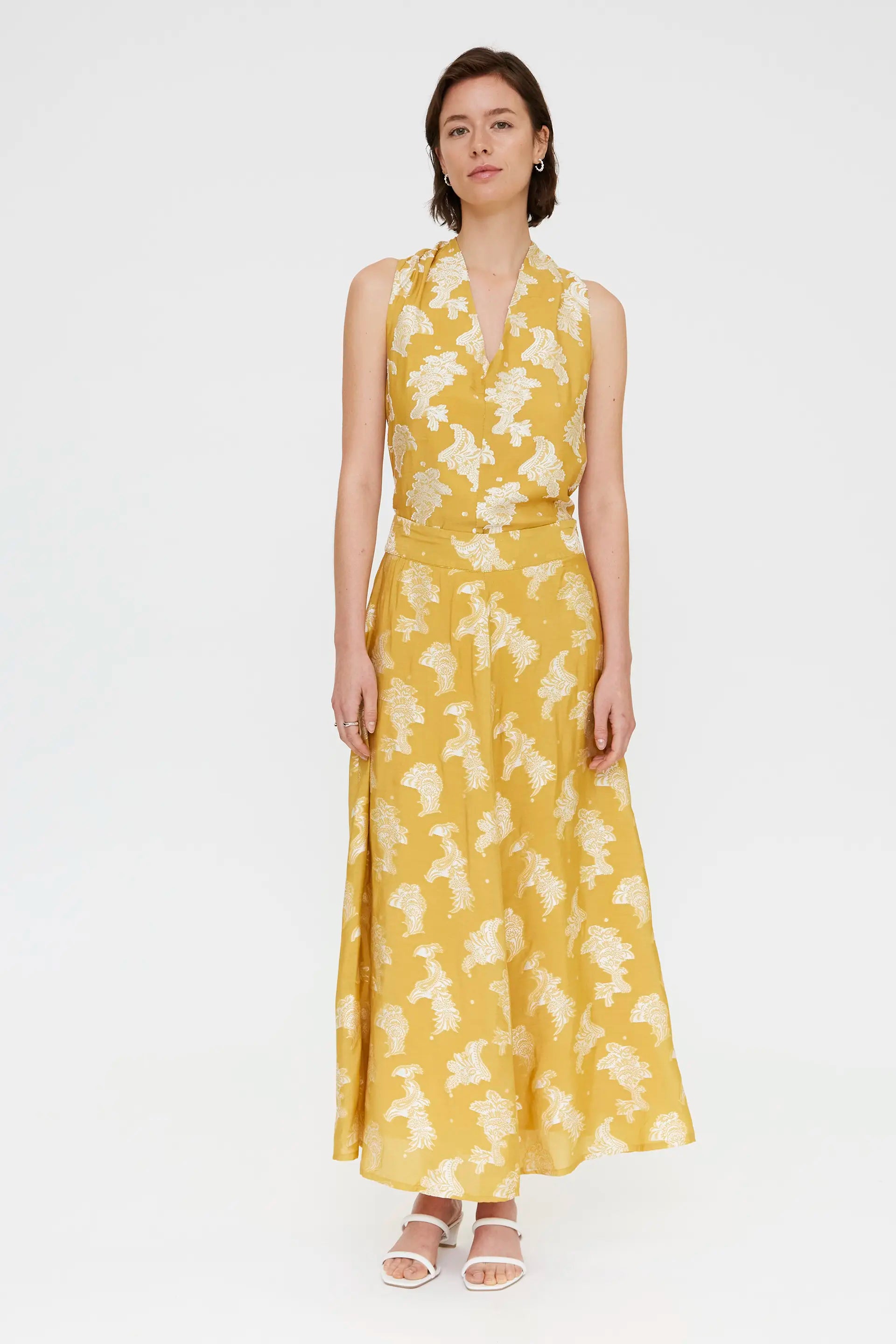 Top con estampado amarillo