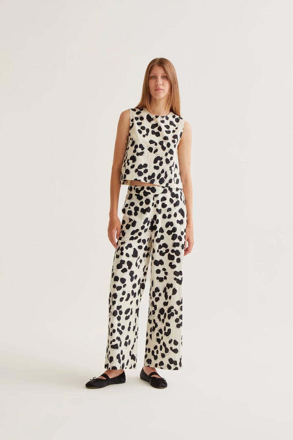 Pantalón con estampado Dalmatian