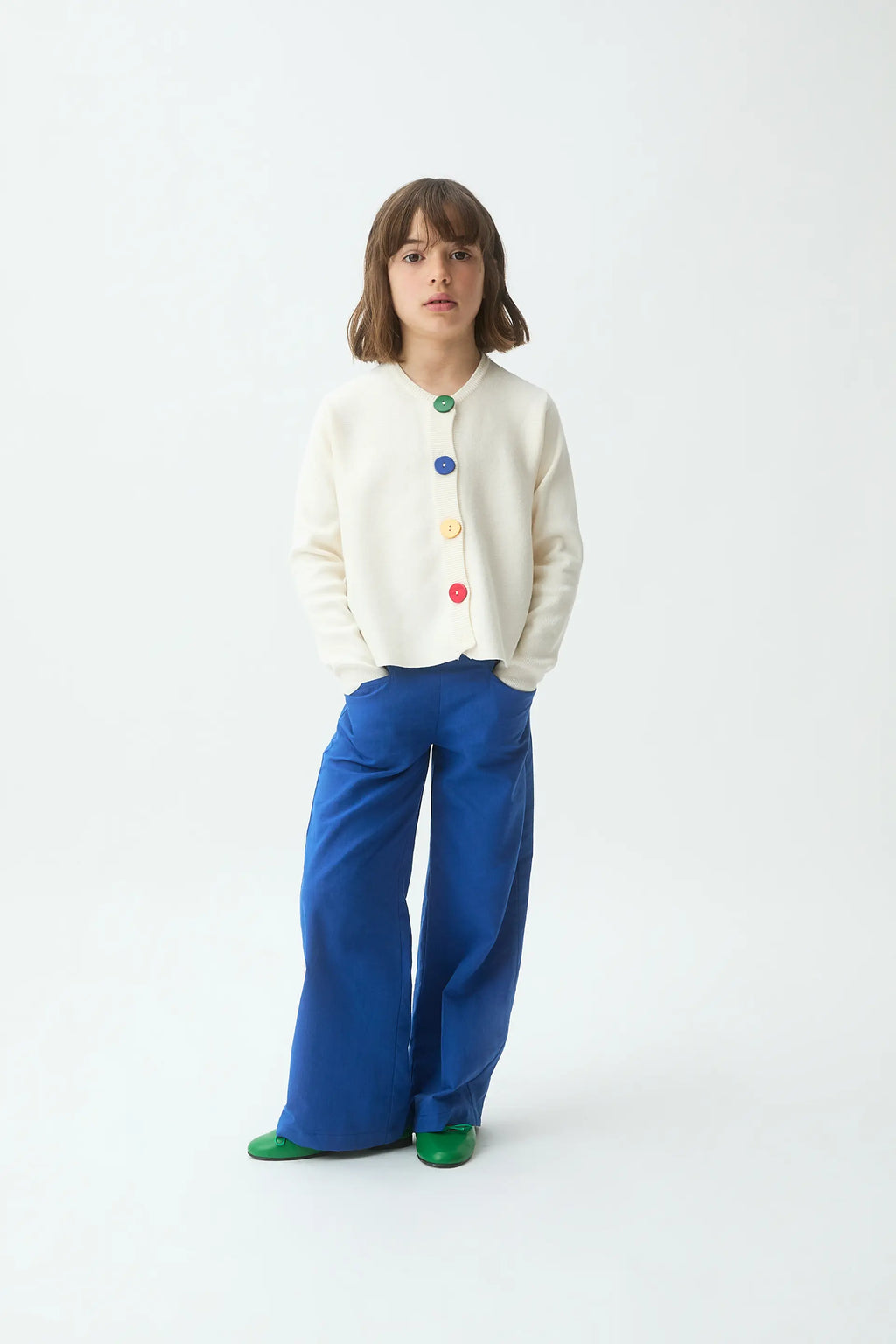 Cárdigan de niña punto blanco