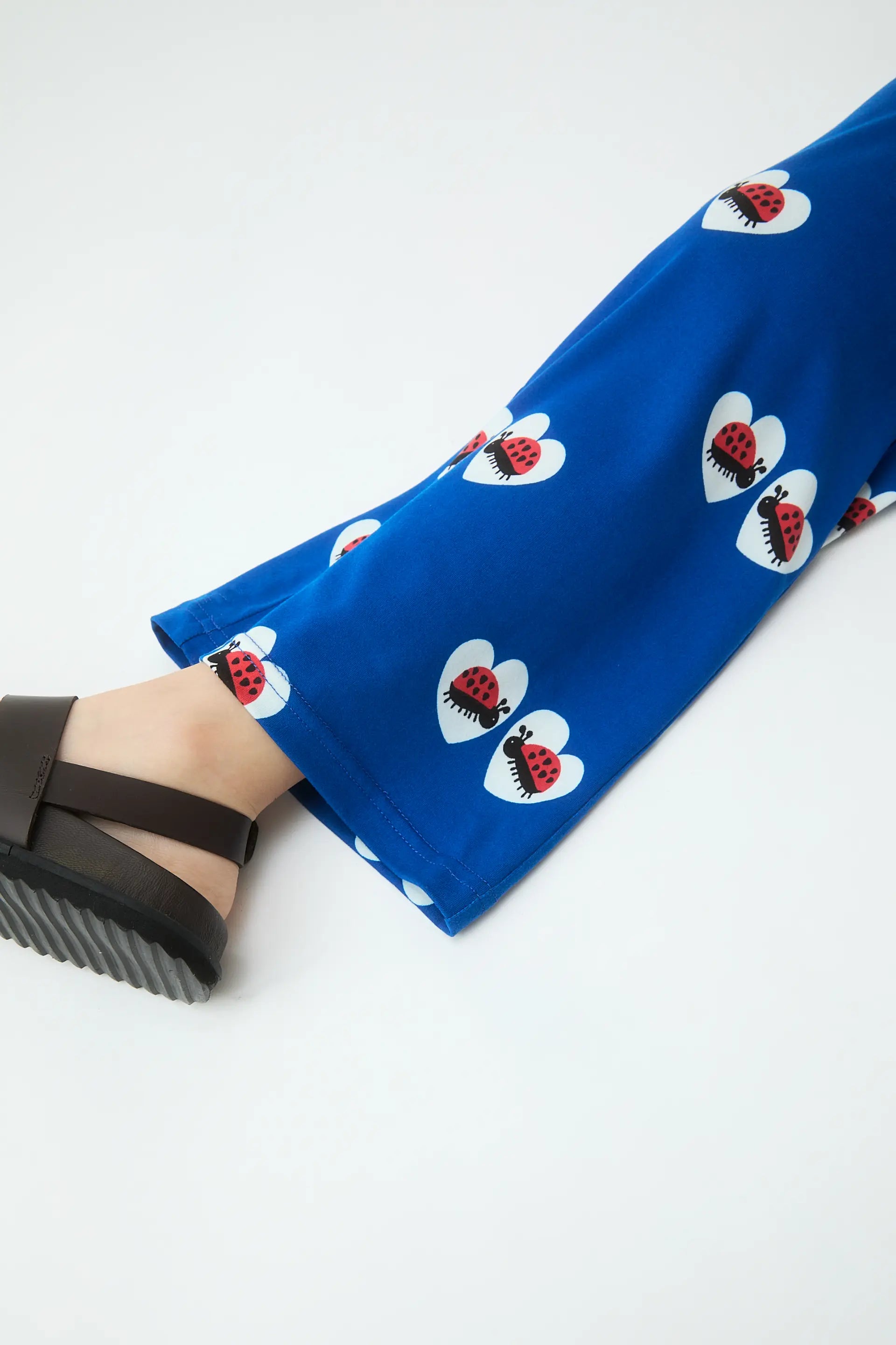 Pantalón de niña con estampado Coccinella