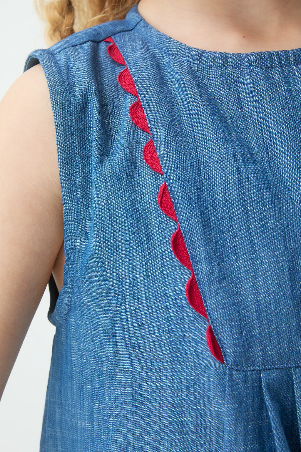Vestido corto de ni?a 100% algod¨®n Chambray