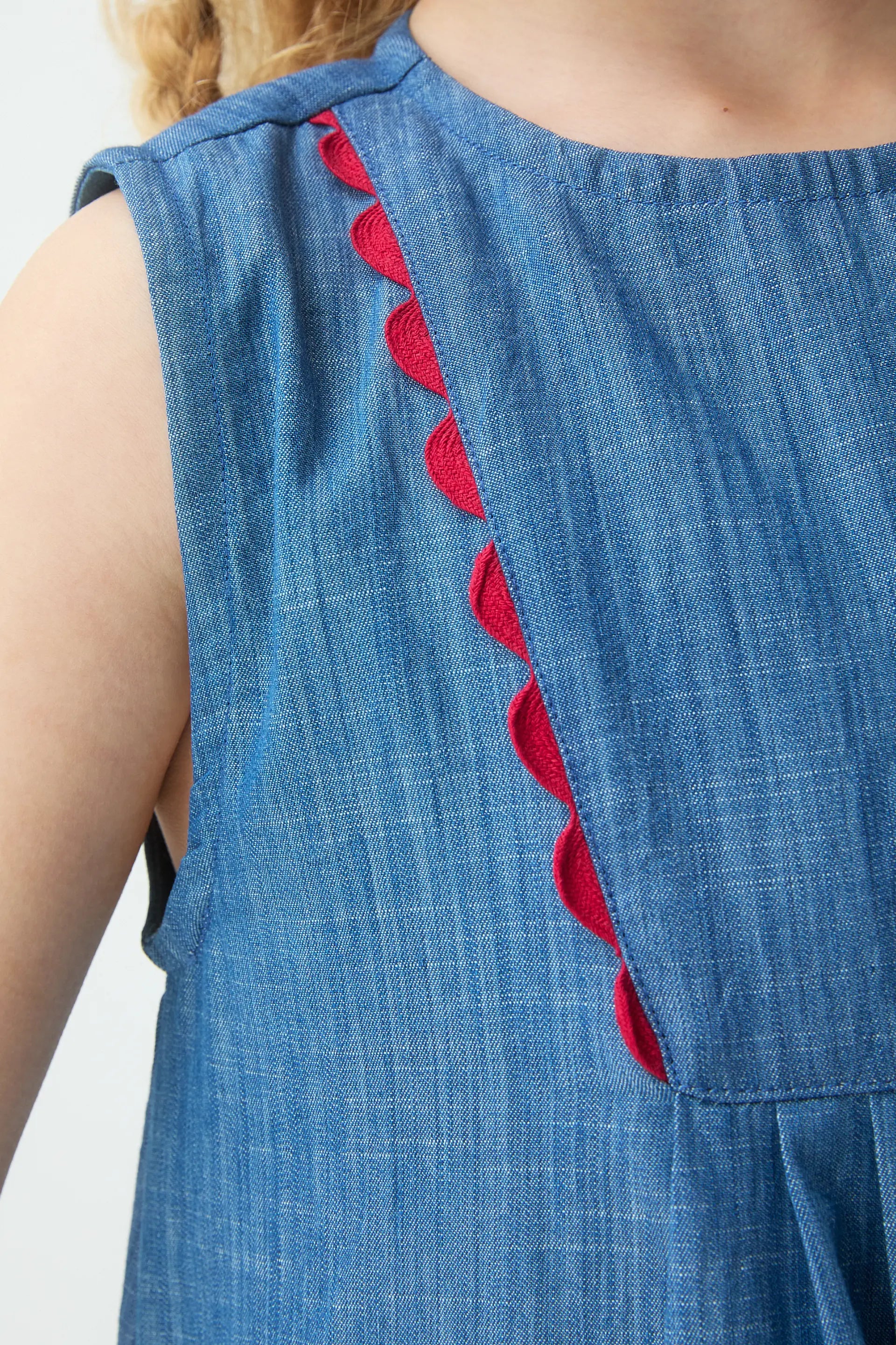 Vestido corto de ni?a 100% algod¨®n Chambray