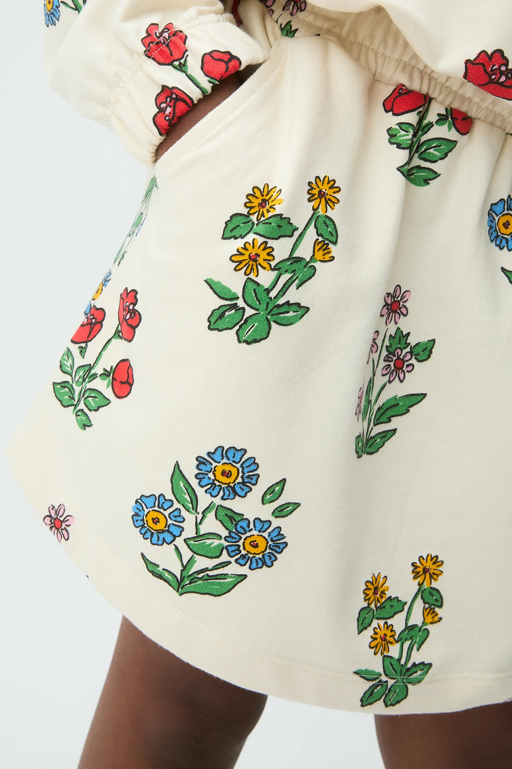 Falda corta de ni?a con estampado Gardener