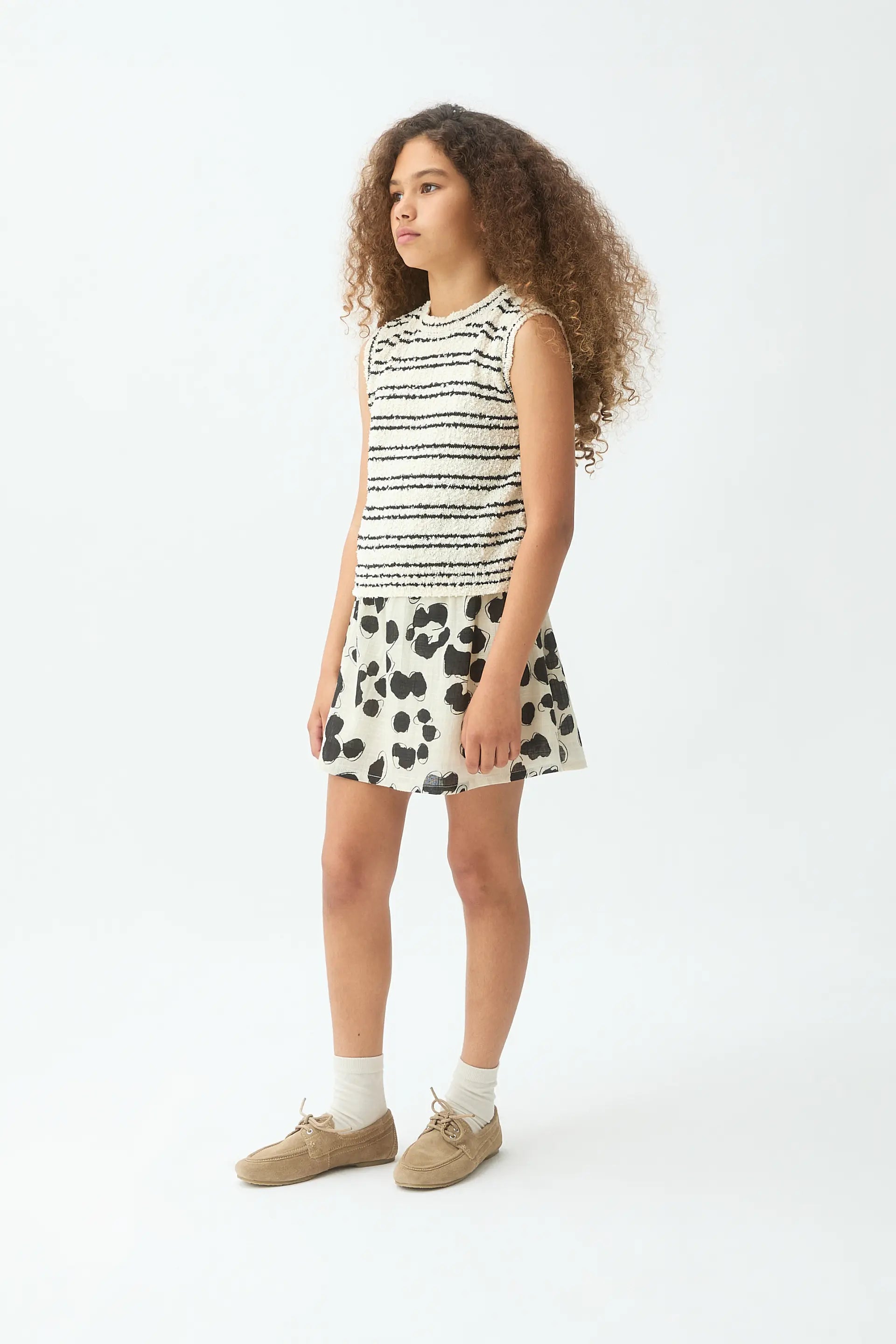 Falda corta de ni?a con estampado Dalmatian