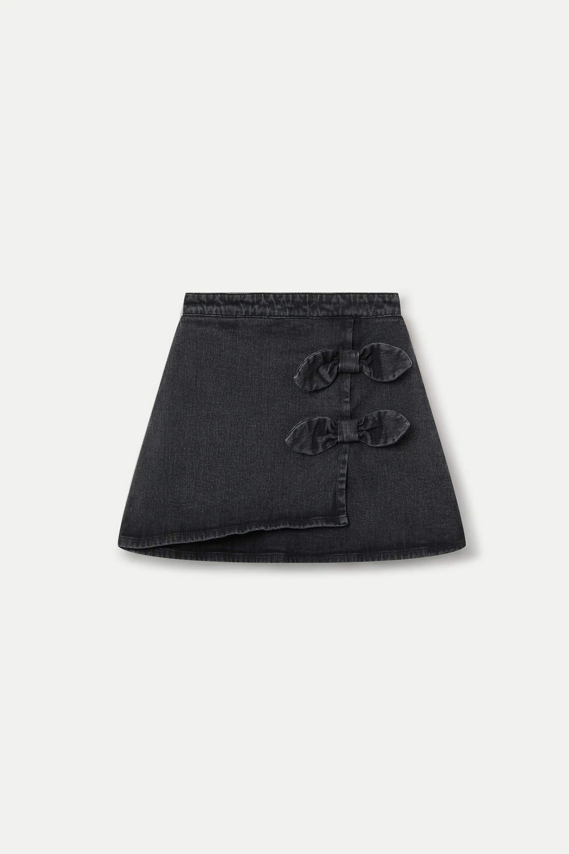 Falda corta de ni?a denim negro