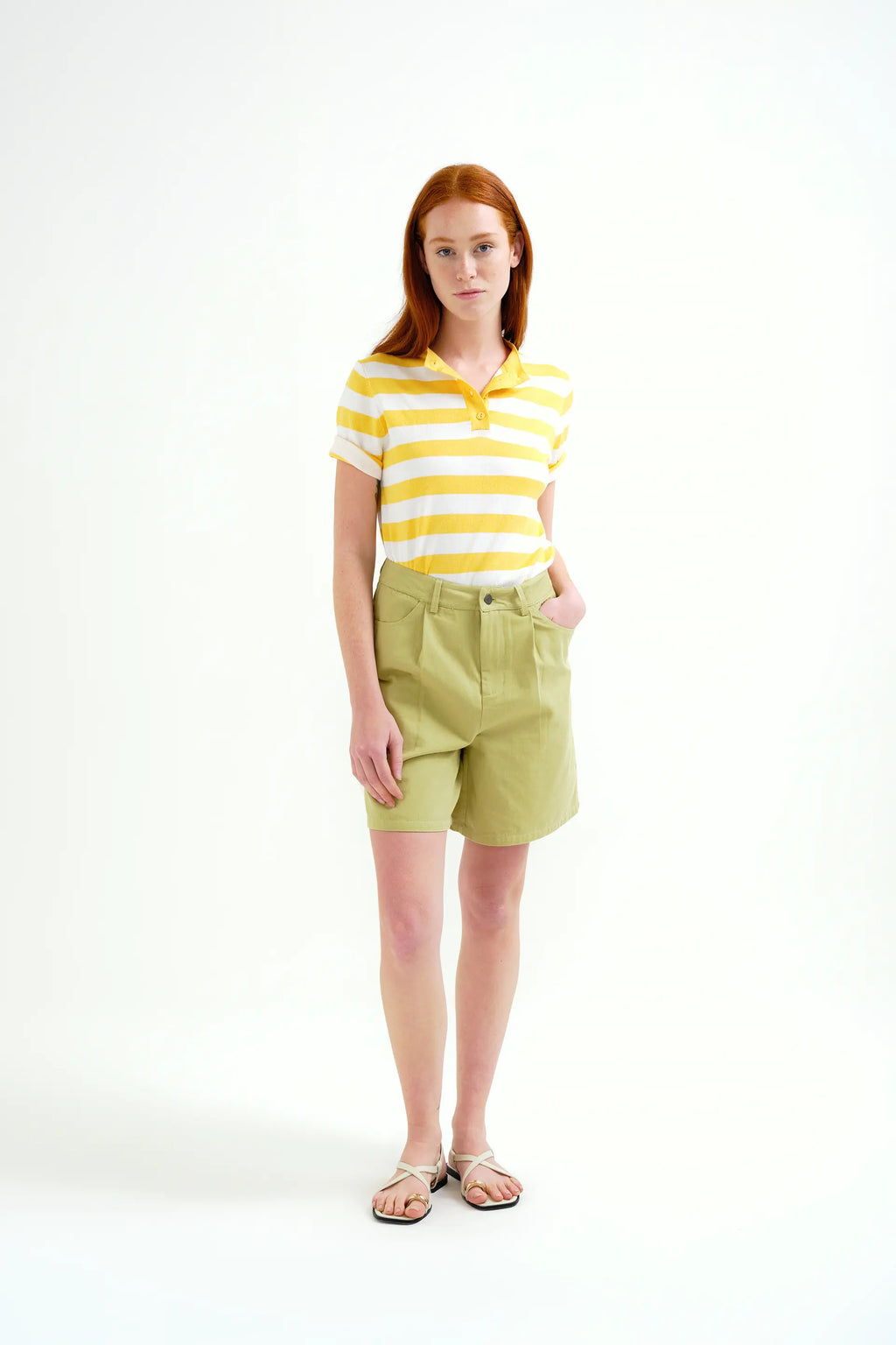 Top con estampado de rayas blanco y amarillo