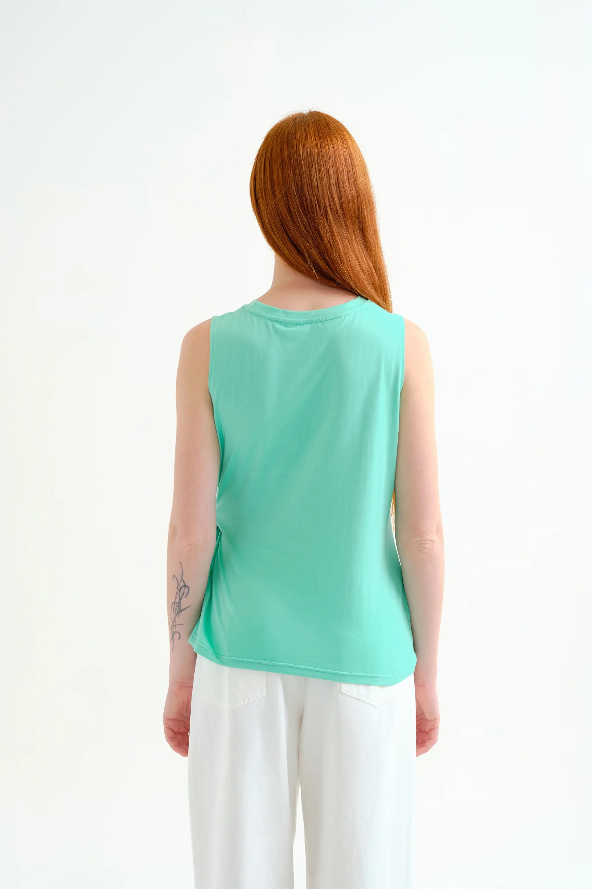 Camisa verde 100% algod¨®n con detalle drapeado