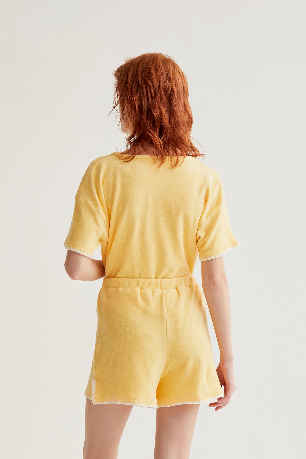 Shorts playero amarillo claro