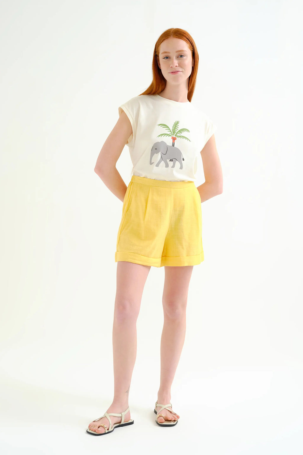 Shorts 100% algodón amarillo