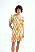 Vestido corto con estampado Aloe