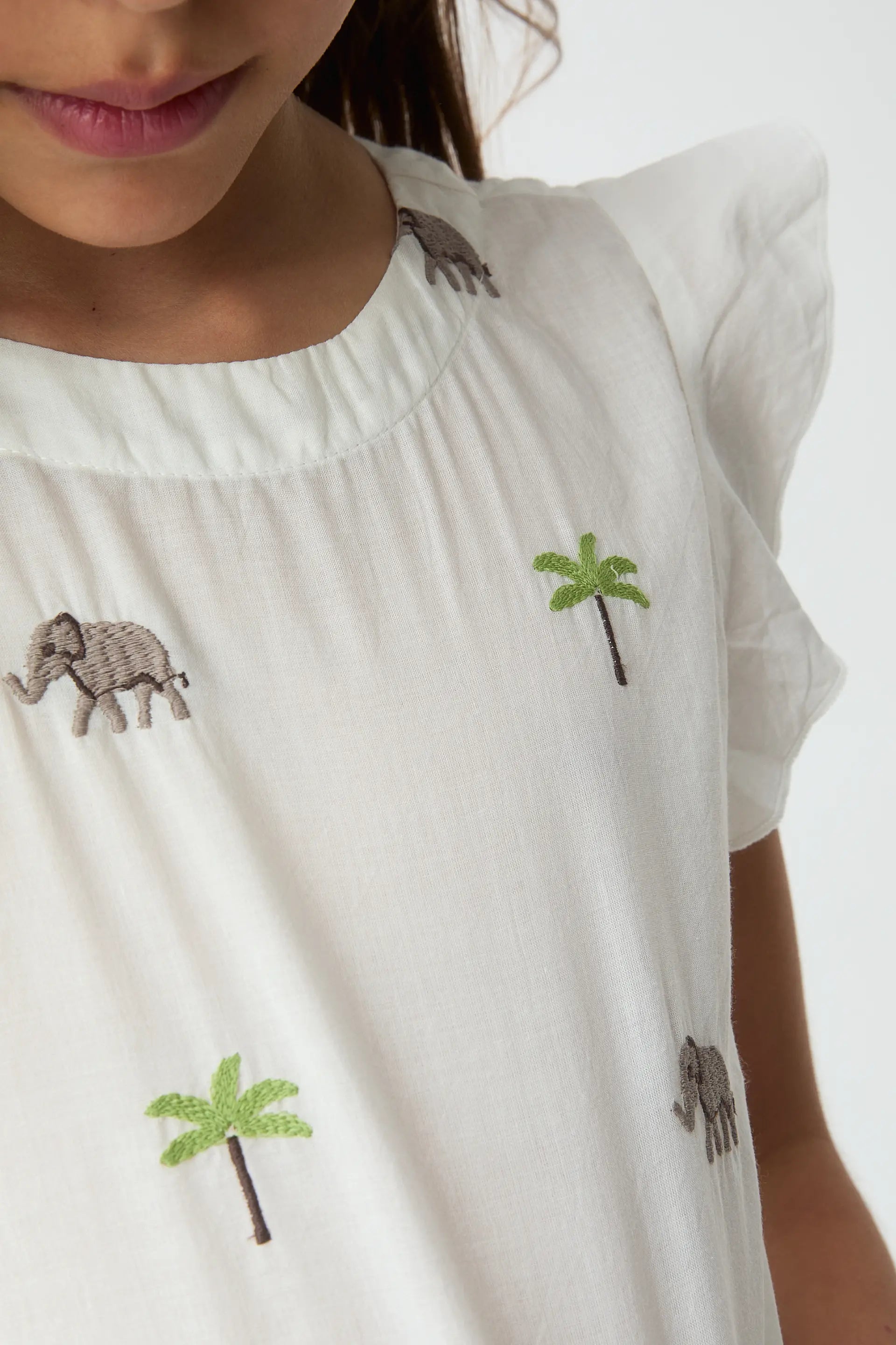 Top de ni?a con bordado Elephant & Palm Tree