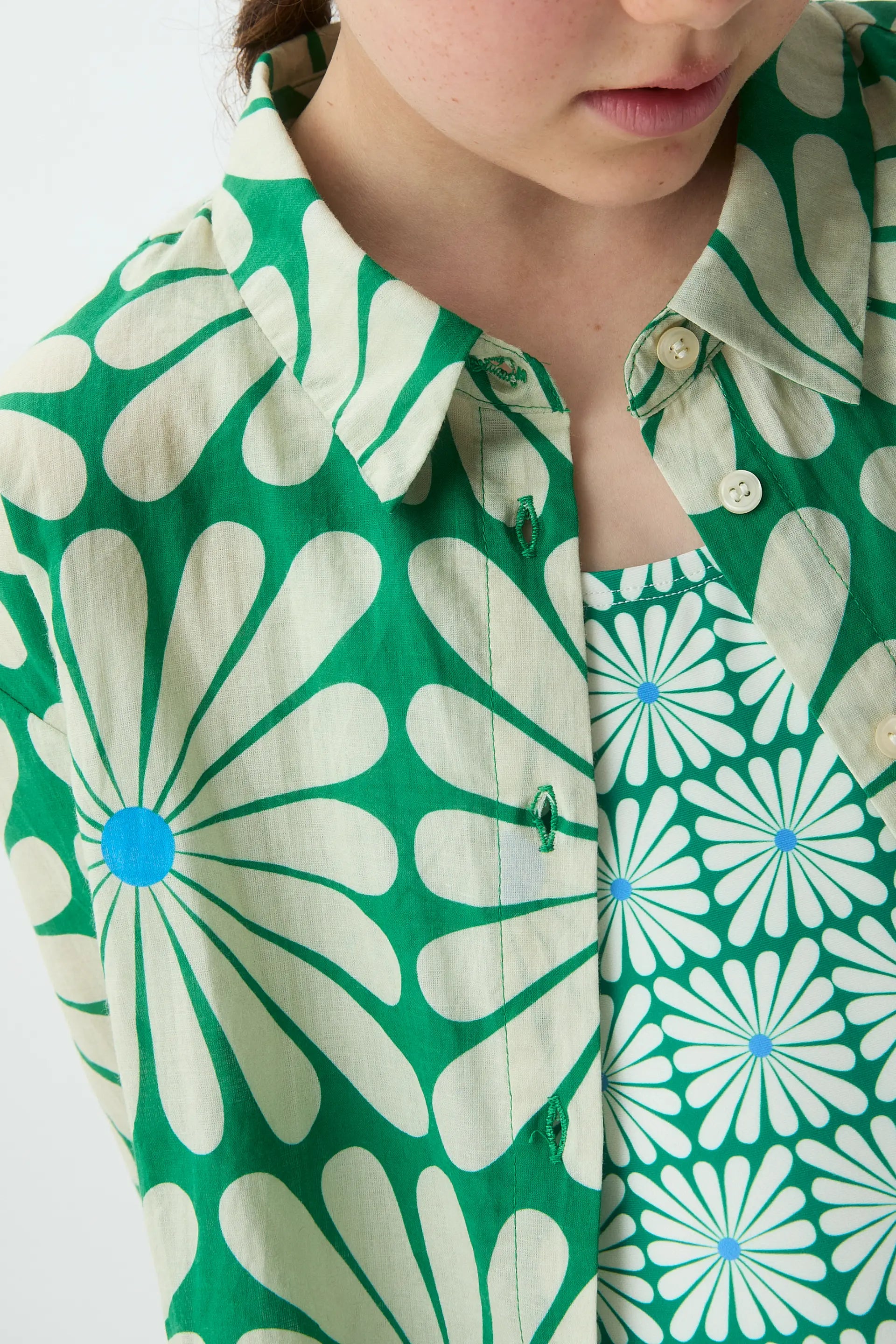 Camisa de ni?a con estampado Olive Flower Green